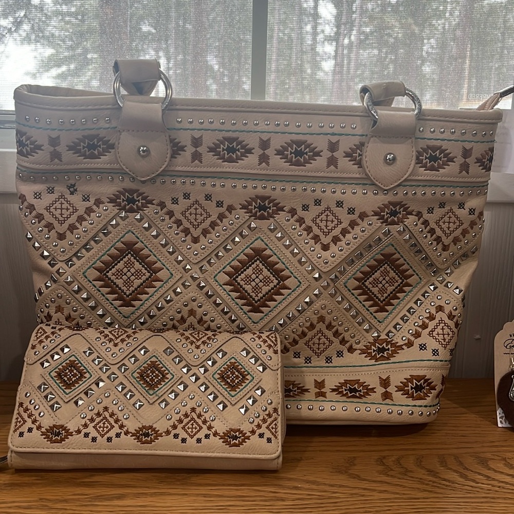 Montana West Concealed Carry Aztec Studded Purse & Wallet